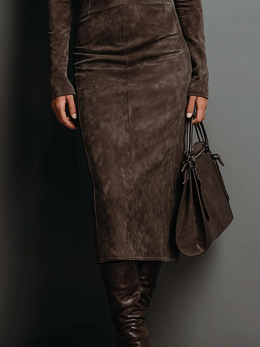 Karin | Midikjole i ruskind-look
