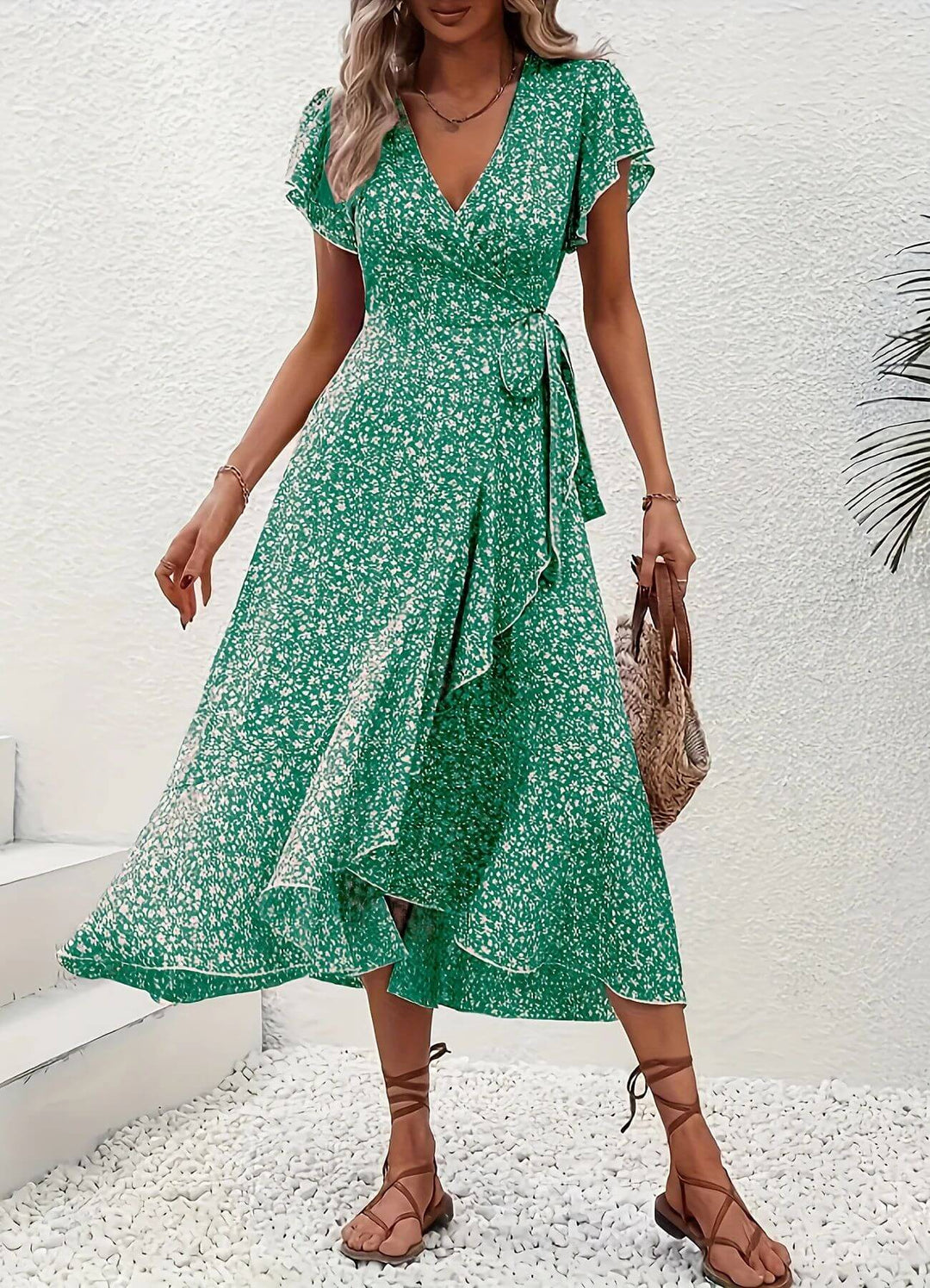 Anette – Elegant blomstrete sommerkjole