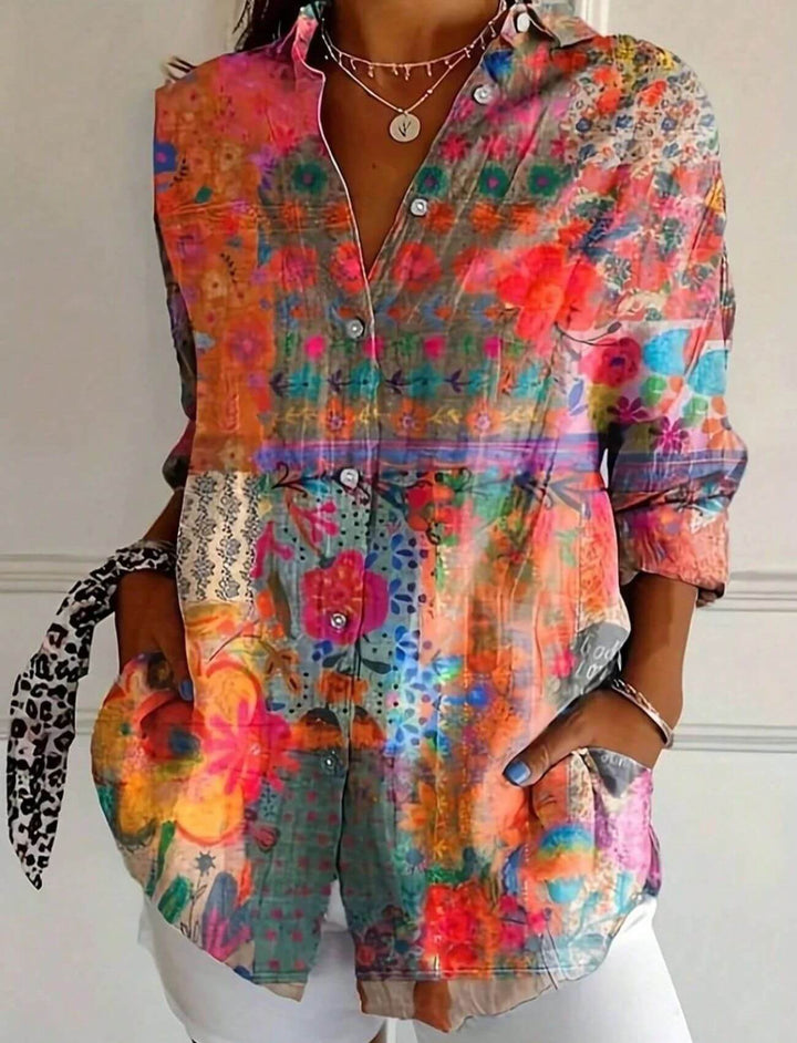 Caroline – Komfortabel Bluse med Fargerikt Blomsterprint