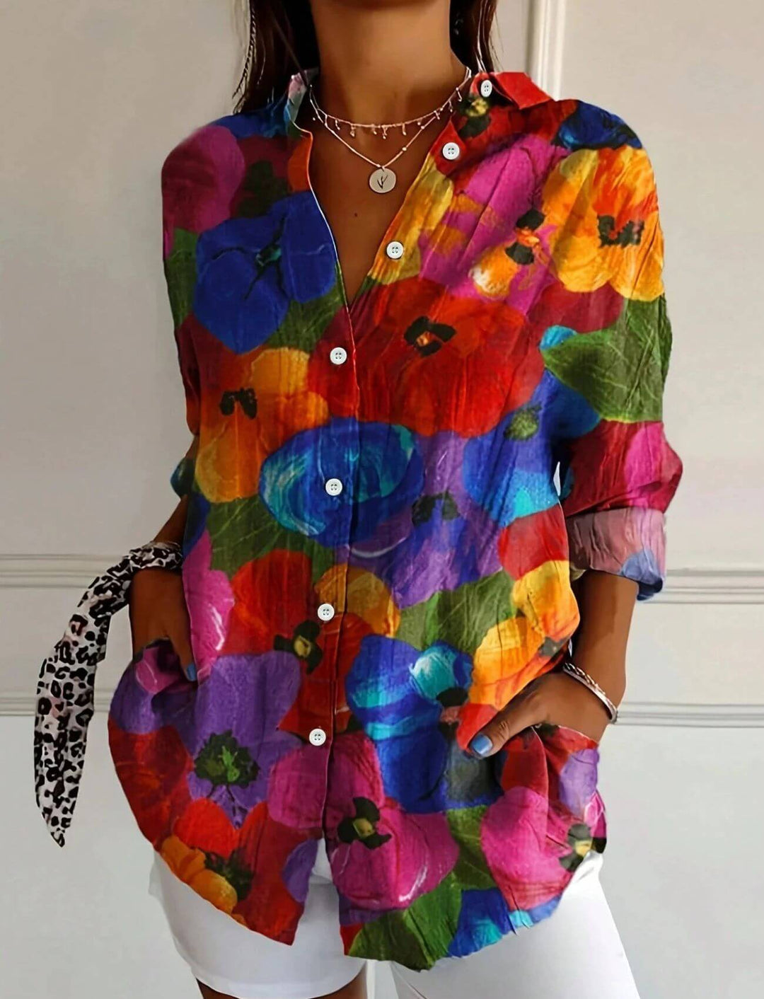 Caroline – Komfortabel Bluse med Fargerikt Blomsterprint