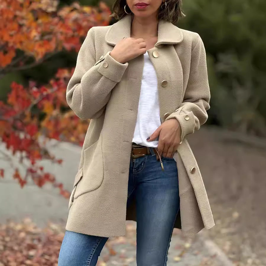 Mona | Klassisk oversize-kåpe med sløyfedetaljer