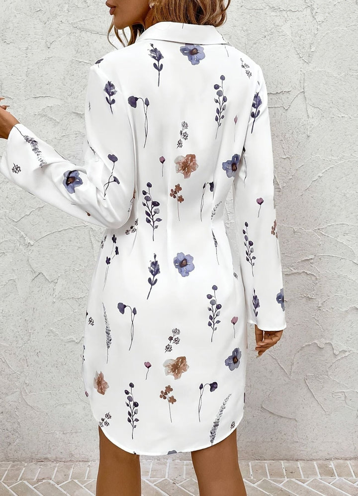 Rebekka – Elegant blomstrete skjortekjole med knapper