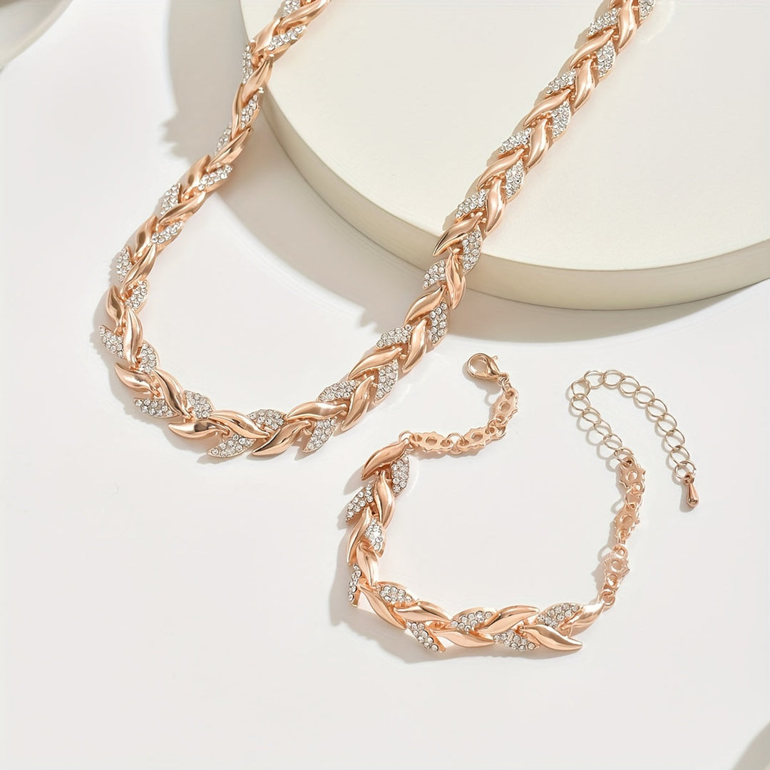 Elegant smykkesett med rhinestones og glass – Fishtail